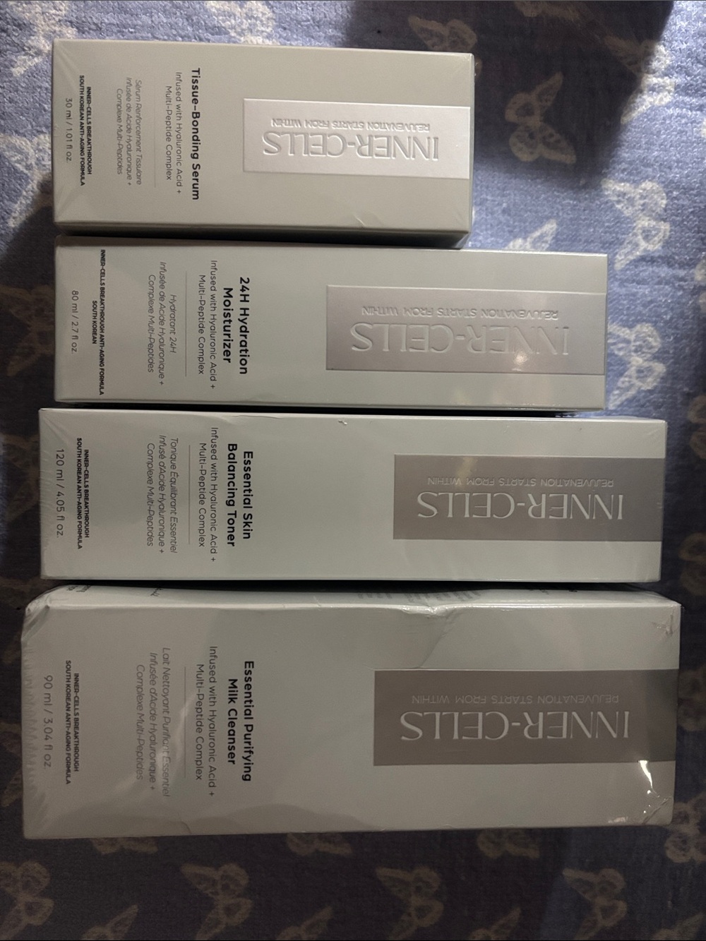 Essential Skin Skincare Set - White